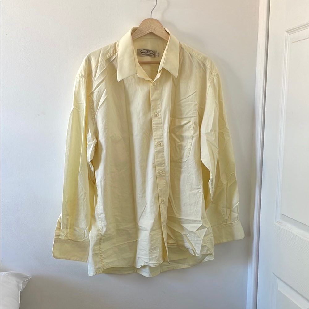 Pronto Uomo Light Yellow Women's Top